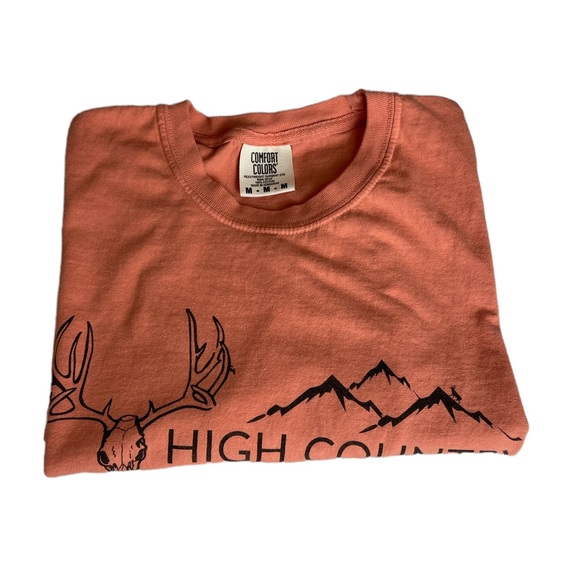 NWOT High Country Clothing Co Tee—Medium - Picture 1 of 5